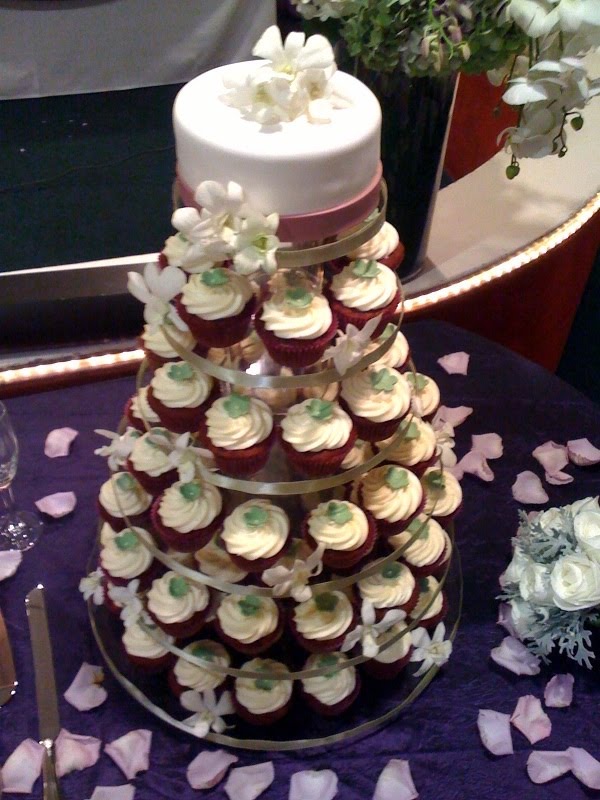 Wedding Cake Red Velvet Cupcake Tower