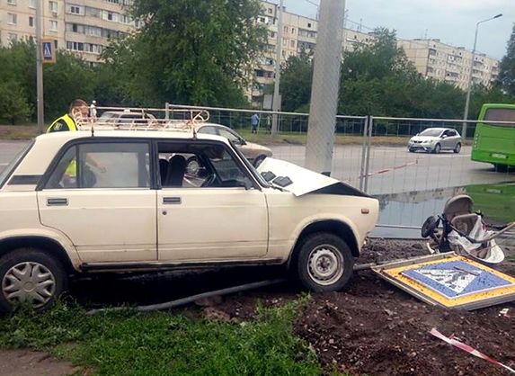 У Харкові водій збив коляску з п'ятимісячним немовлям. Дитина загинула 