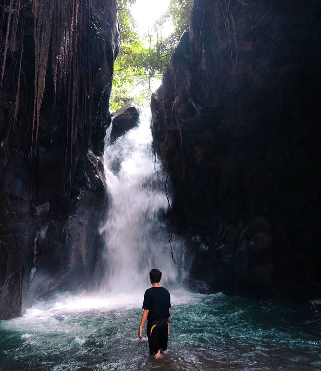 air terjun kenangan way kanan