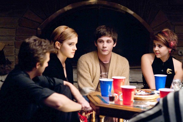 New picture Emma Watson Logan Lerman and Mae Whitman in'The Perks of Being