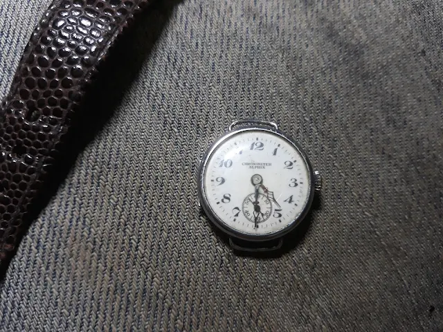 Đồng hồ Cót tay cổ chronometer alphin 15 jewels