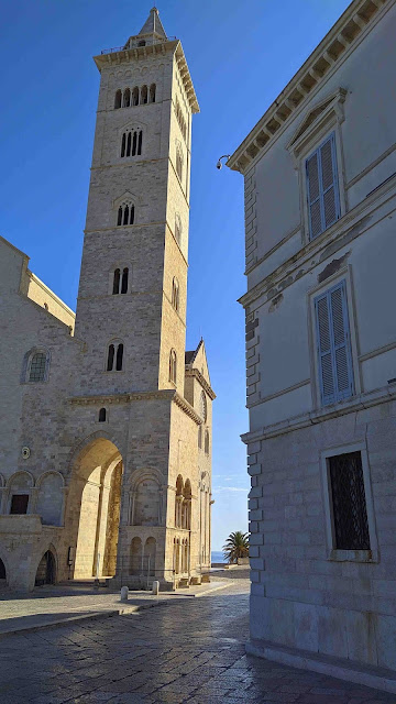 Puglia in September Trani cathedral