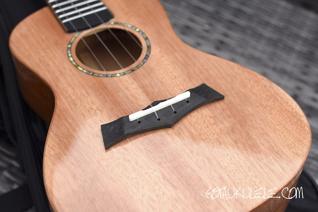 Snail MUC-M3 Concert Ukulele bridge