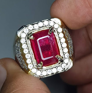 Batu Permata Natural Ruby Mozambique RB008 Red Pigeon Blood Istimewa