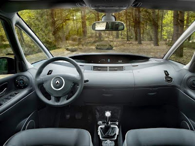 Interior Of 2013 Renault Espace