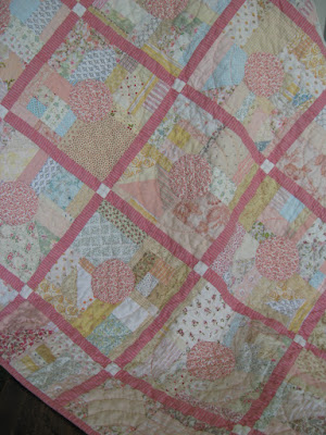 scrap quilt, baby quilt