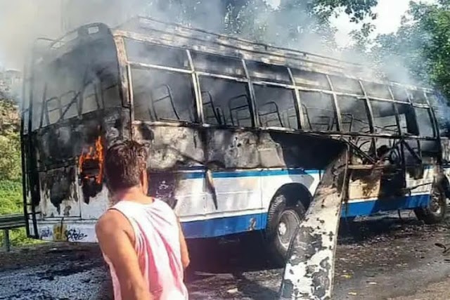 वैष्णो देवी तीर्थयात्रियों से भरी बस में लगी आग, चार लोग जिंदा जले, 22 झुलसे