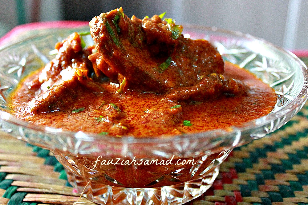 FauziahSamad.com: RENDANG DAGING KELANTAN