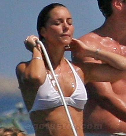 kate middleton pics bikini. Queen Kate Middleton Bikini