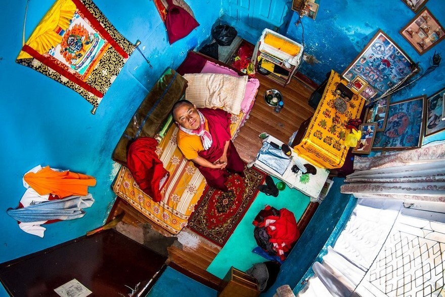 30 Mind-Blowing Photos Of Bedrooms Around The World