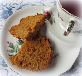 Apple & Ginger Cake