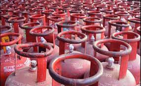 Relief To Households Lpg Gas Cylinders To Cost Rs 100 Less