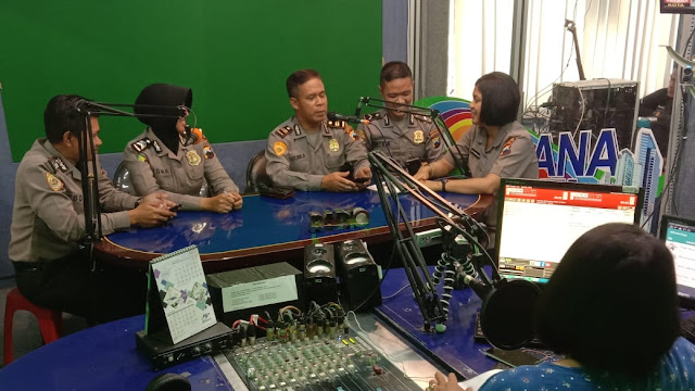 Sosialisasi Penerimaan Polri, Polres Semarang Gelar Talk Show di Radio Rasika FM