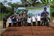 Tingkatkan Ketahanan Pangan , Dandim 0613/Ciamis  Lakukan  Penanaman Jagung di Baregbeg