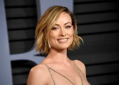 Olivia Wilde bares her tits in support of Florence Pughe
