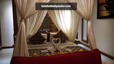 The Widyas Luxury Villa Bali | King Size Bed with Netting