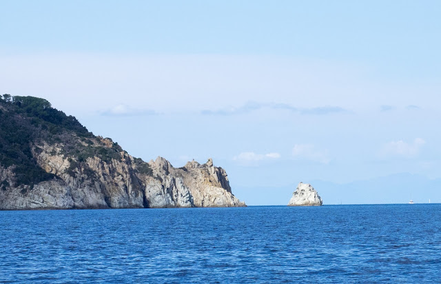 Scoglio la Nave - Viticcio - Isola d'Elba
