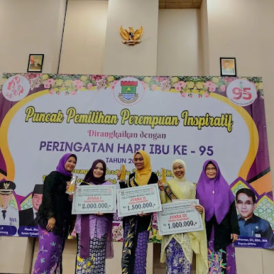 Siti Muhaya Raih Juara diAjang Perempuan Inspiratif 2023 tingkat Kabupaten Tangerang