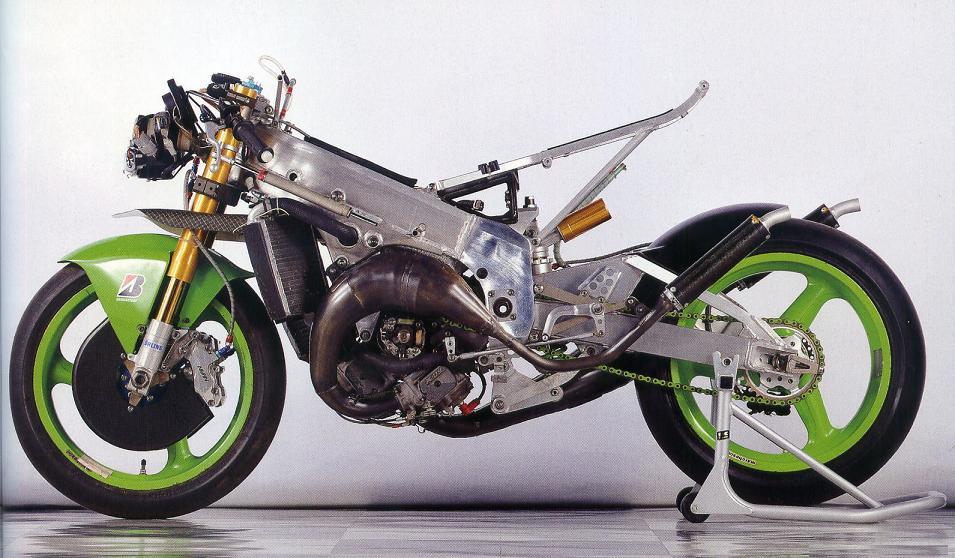 Kawasaki GP250 X 09 racer