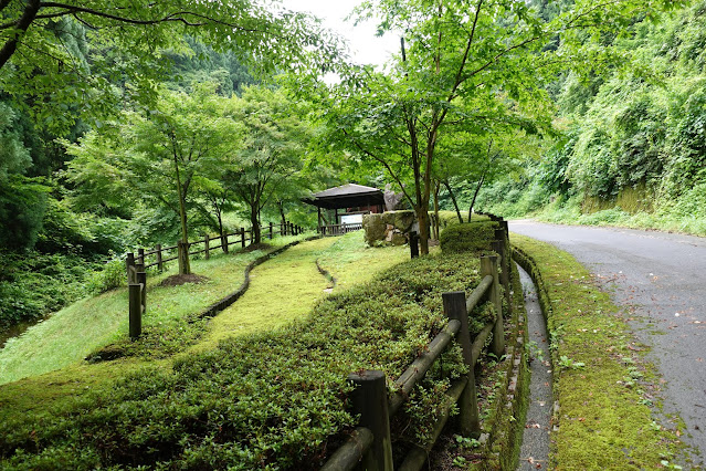 南部町の鎌倉山グリーンラインのこもれび広場