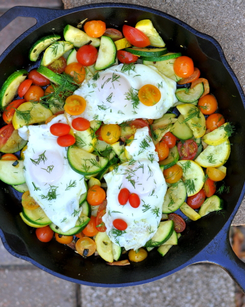 Quick Summer Squash & Tomato Sauté, another easy summer vegetable recipe ♥ AVeggieVenture.com