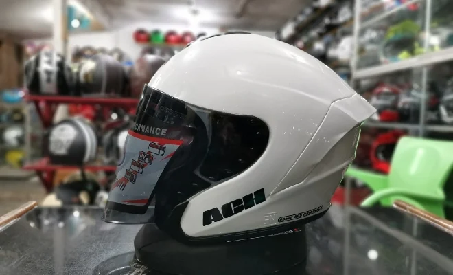 helm ach sonic putih solid