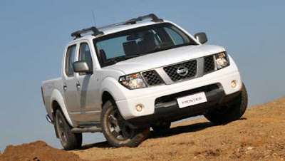 Fotos da Nissan Frontier 2013