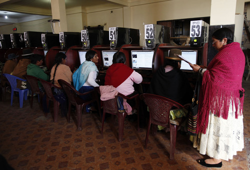 En 3 meses, acceso a internet crece en más de 600.000 nuevos usuarios en Bolivia (2014)