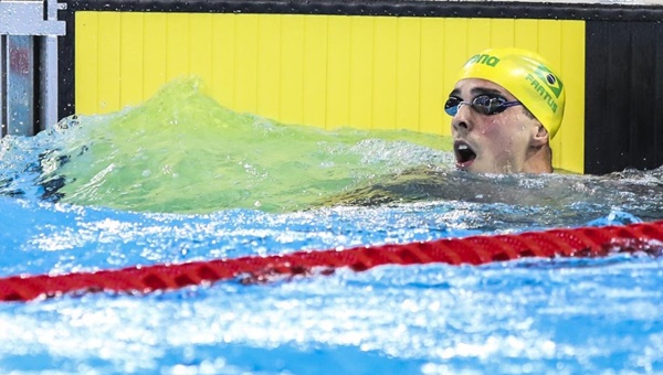 Nadador macaense conquista medalha de bronze nos 50 metros livre