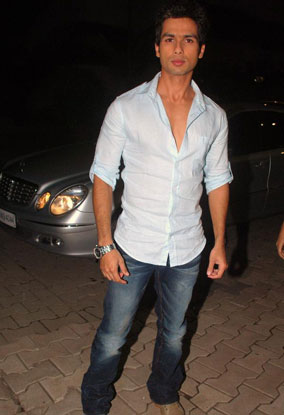 Shahid Kapoor Promotes ‘Kaminey’