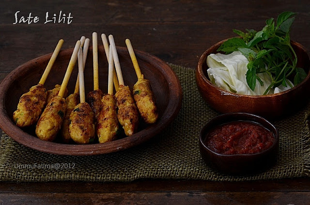 sate lilit ayam