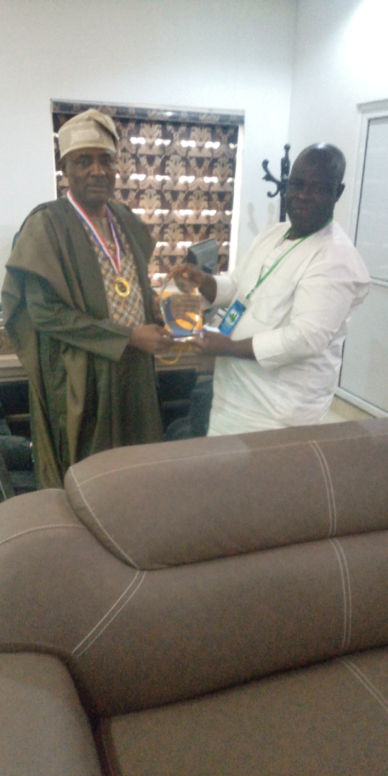 Oba Yoruba of Kano State, Engr Muritala Alimi Otisese bags Living Hero Award 