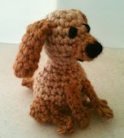 http://translate.googleusercontent.com/translate_c?depth=1&hl=es&rurl=translate.google.es&sl=en&tl=es&u=http://bizzycrochet.blogspot.com.es/2012/03/hector-tiny-puppy-pattern.html&usg=ALkJrhhiaKPcpyaQDjoCW_ORkZc5QLmmyA