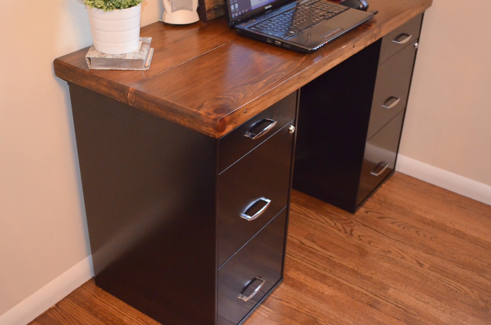 Build A Table Out Of Cabinets - House Furniture