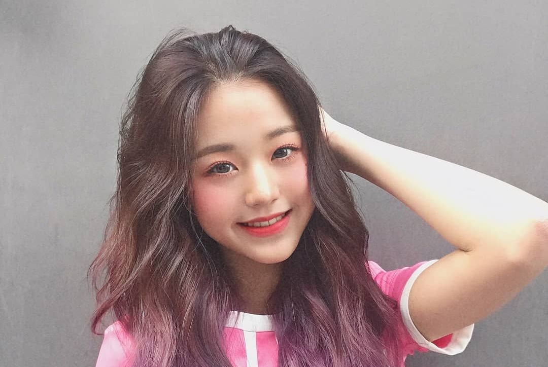 Still 15 Years Old, IZ*ONE Jang Won Young Allegedly Have Early Baldness Because of This