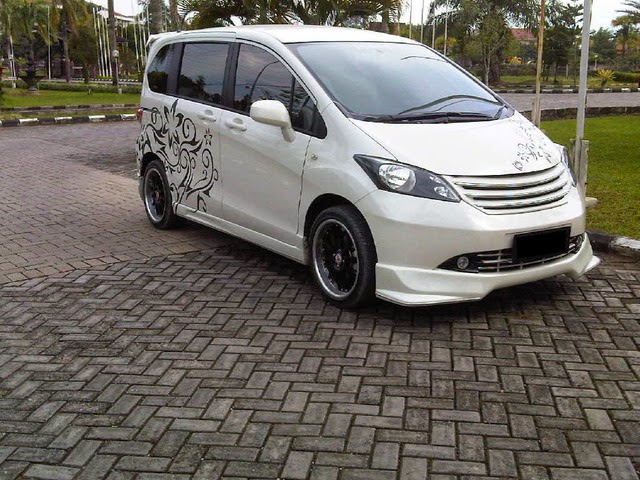 Kumpulan Foto Hasil Modifikasi Honda Freed Terbaru  Modif 