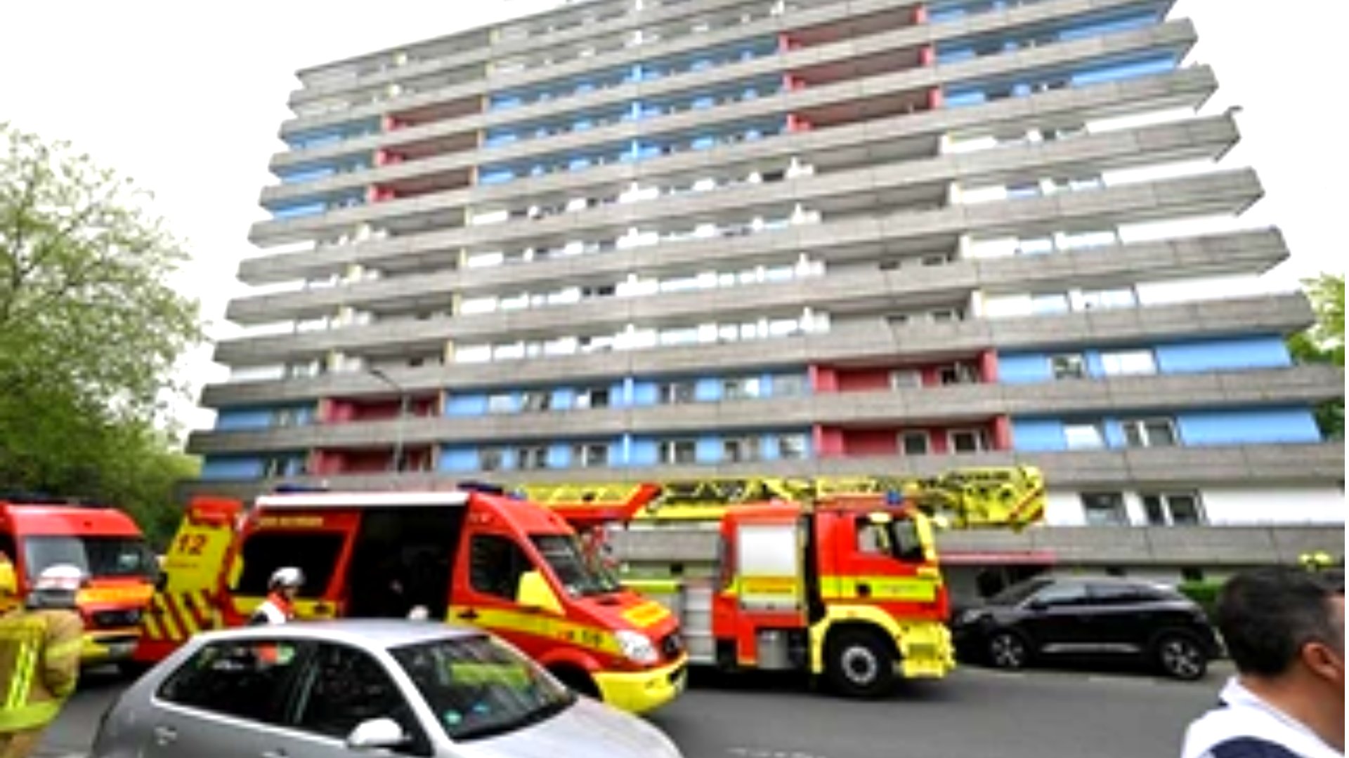 Germany: Blast at apartment building injures police, firefighters in Ratingen