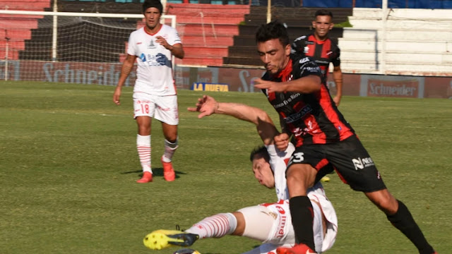 Patronato se impuso en un duro partido ante Huracán y salió de la zona de descenso