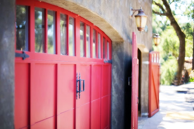 free stock image garage door