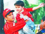 Sachin Tendulkar With His Son Arjun Tendulkar