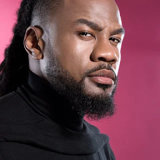 Cantor mais bonitos de Angola no estilo zouk e Kizomba