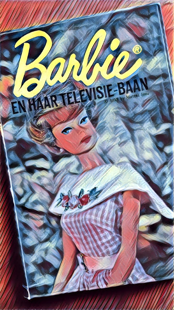 Barbie en haar televisie-baan, foto Robert van der Kroft