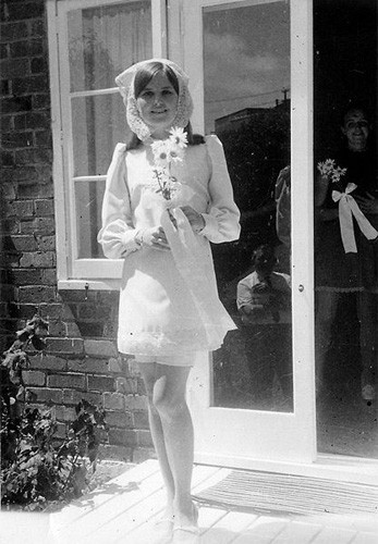1950 39s Classic Designer Tea Length Gown wwwbridechiconsugarcom