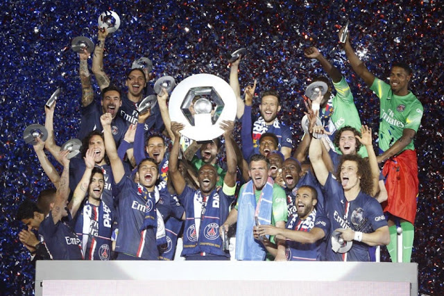 berita bola paris saint germain juara liga perancis 2015