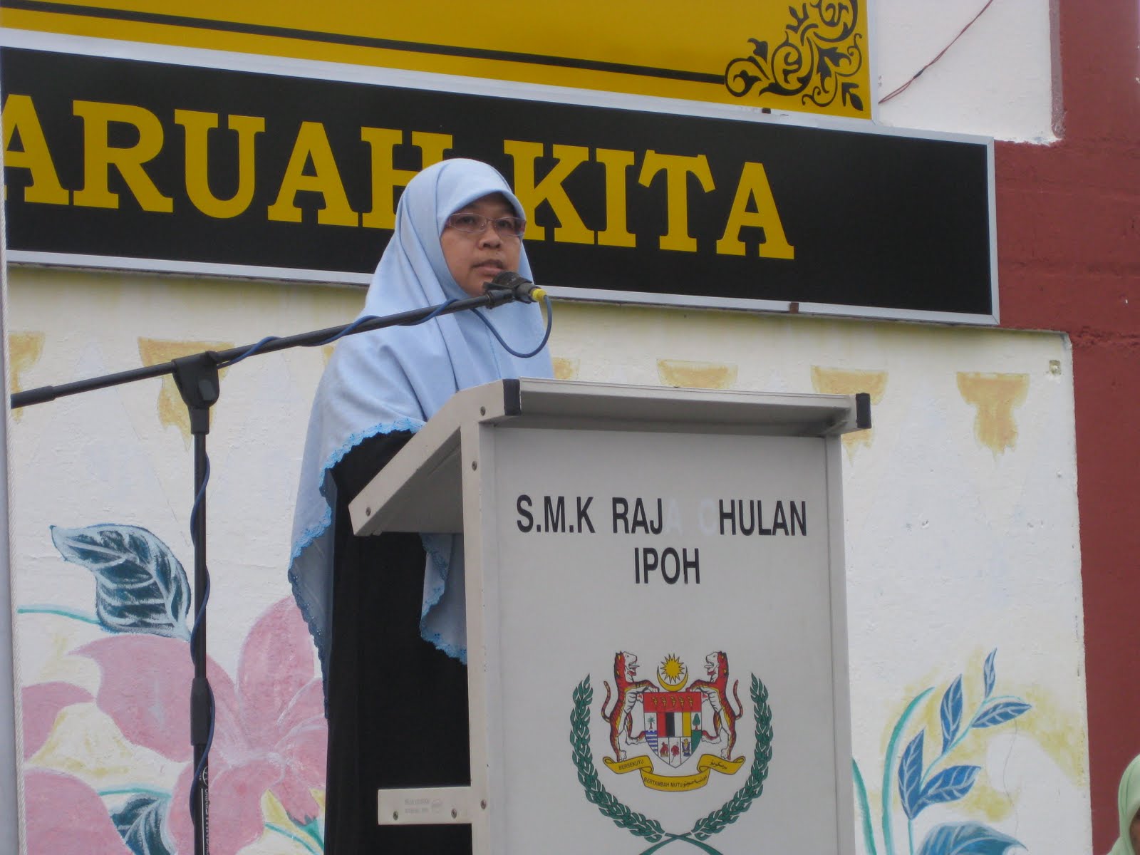 PUSAT SUMBER SMKRC: Majlis Perpisahan 3 Guru Yang Berjasa.