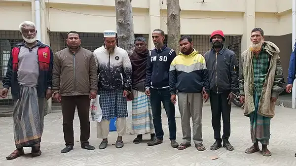 জামালপুরে সাবেক পৌর মেয়রের বাড়ি থেকে আট জন গ্রেফতার