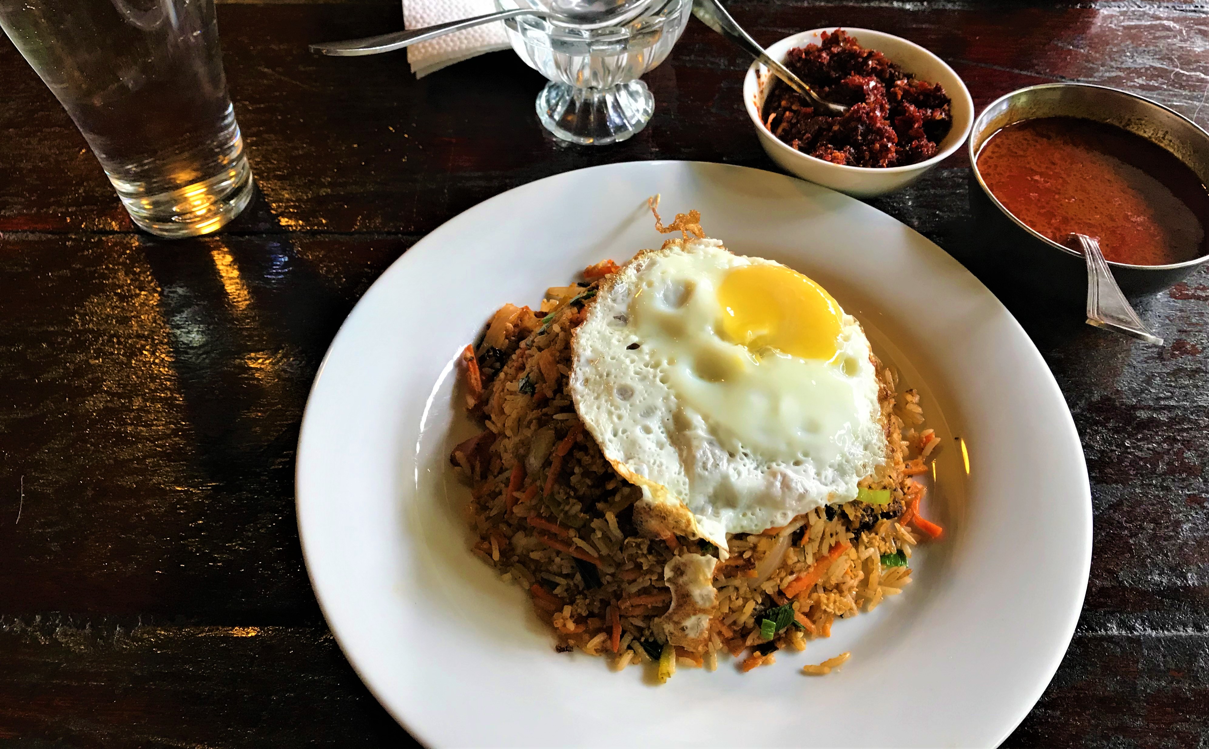 Eating Nasi Goreng At The Golden Hill Tea Centre - Haputale SriLanka