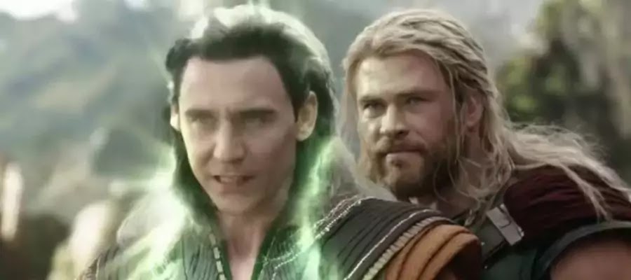 Loki shape-shifting as odin in thor Ragnarok