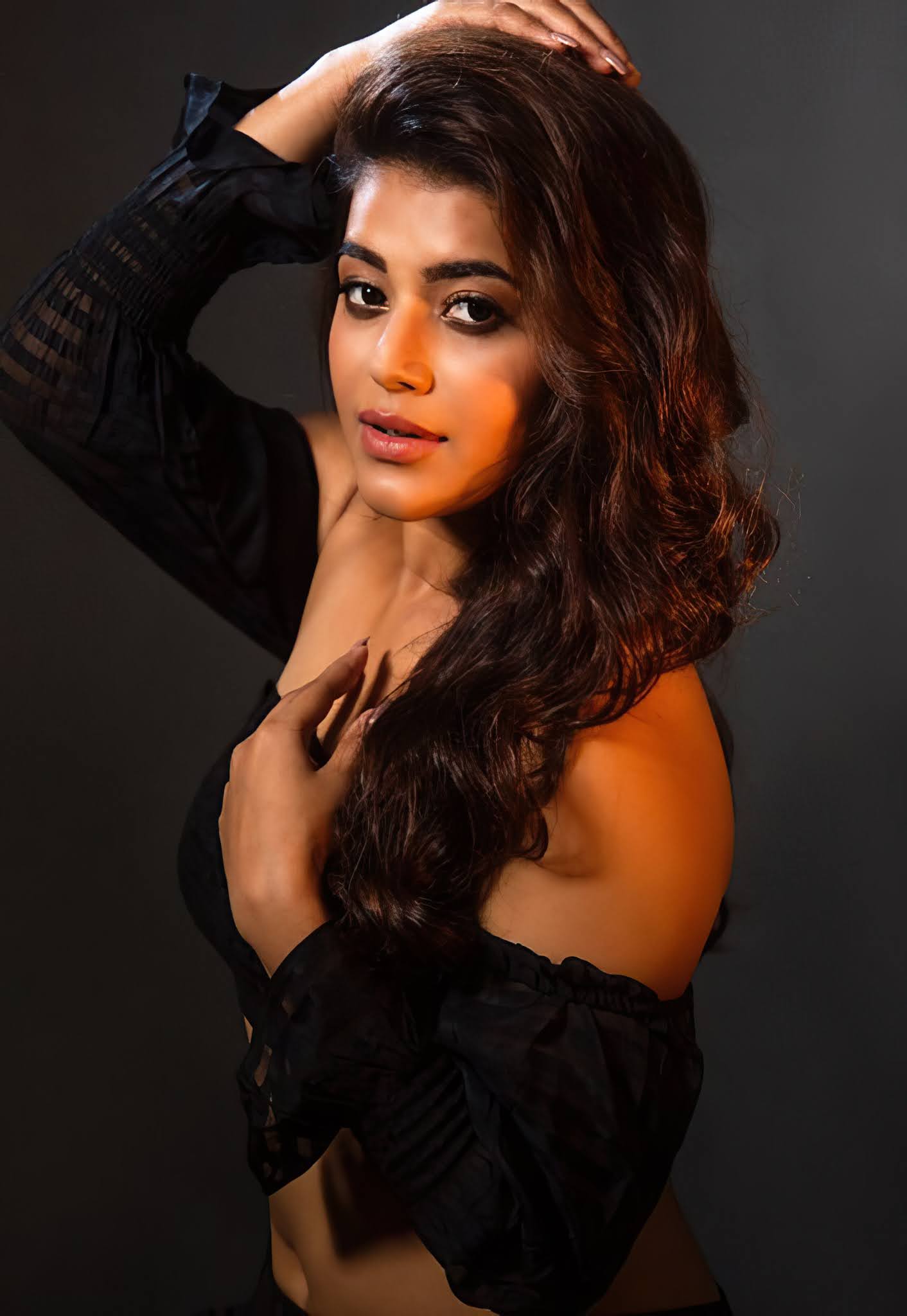 Yamini Bhaskar UHD HD Photos