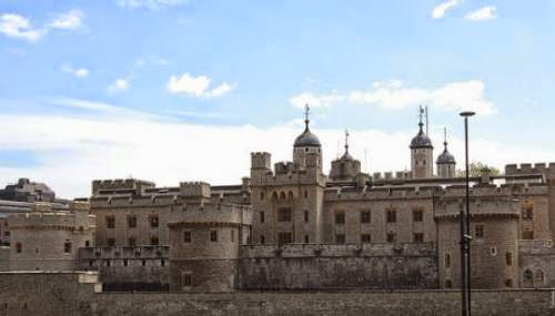 Undercover Bra Hunting In Lisbon Part 4 Guest Post